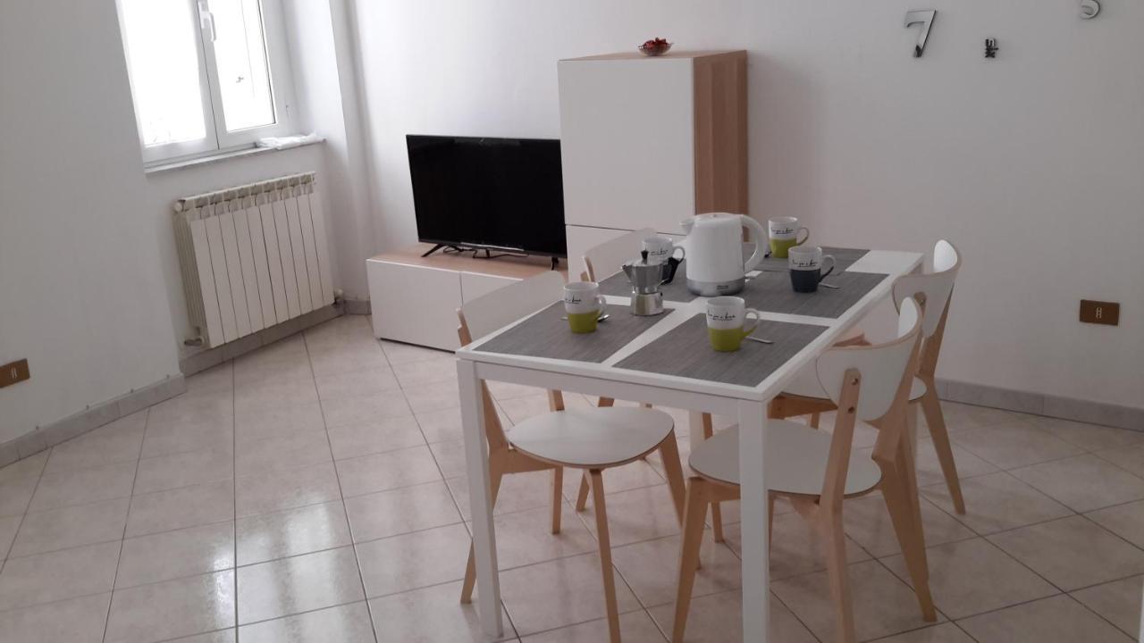Due Ale - Nuova Casa Di Corte A Trieszt Kültér fotó